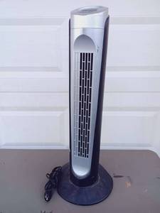 lot 328 image: Holmes HTF3222A-STM 32-inch Oscillating Tower Fan BlackSilver