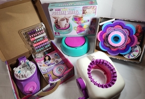 lot 3 image: Crafty Kits & Gadgets - Everything you need to make Kumihimo Friendship Bracelets, Pottery and Knitting