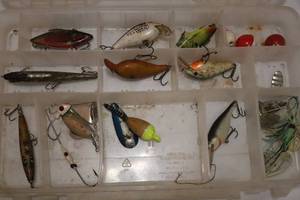 lot 34 image: Vintage Fishing Lures