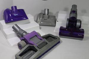 lot 47 image: Dyson Vacuum Cleaner Attachments