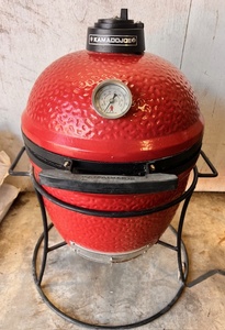 lot 2 image: Kamado Joe Classic Ceramic Grill WStand - Looks Unused