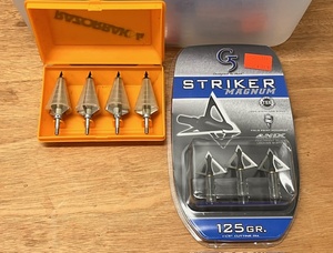 lot 37 image: New Packs of Four (4) Razorback 4s &amp G5 Striker Magnum 125 gr. Broad Heads