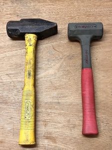 lot 56 image: Stanley Short Handled Sledge Hammer &amp Husky Mallet