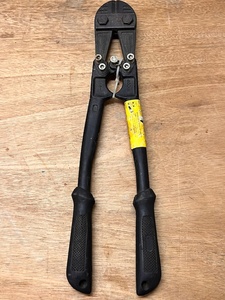 lot 57 image: Tru-Pro 18 Bolt Cutters
