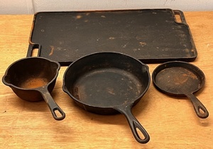 lot 72 image: Lot of Three (3) Cast Iron Pans &amp One (1) GrillGriddle - Including Lodge &amp Cocinaware