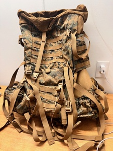 lot 84 image: PROPPER INTERNATIONAL CAMOUFLAGE MILITARY BACKPACK wLID &amp HIP BELT