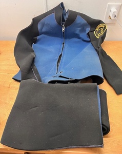 lot 93 image: Two (2) Piece Scuba Divers Wetsuit