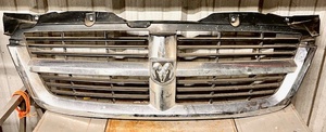 lot 132 image: Dodge Ram Front Grill