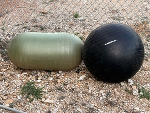 lot 159 image: Weider & Pill Shaped Exercise Balls