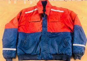 lot 222 image: Sterns Model 29-73 Size XX-Large Flotation Jacket