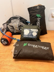 lot 256 image: CAMELBAK Flashflo Hydration Lumbar Waist Fanny Pack Gray Black, Frogg ToggMagellan Packable Jackets, & SeatOSummit Size Large Pack Cover