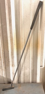 lot 279 image: Pro Dyn Golf Putter