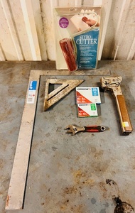 lot 286 image: Seven (7) Piece Tool Lot - Including Styro Cutter, Metal Square and Speed Square, & Heavy Duty Stapler and Staples