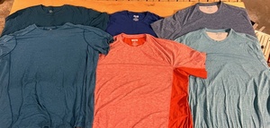 lot 299 image: Four Duluth Trading 3x Shirts &amp Two Other 3x Shirts - Including Swiss Tech