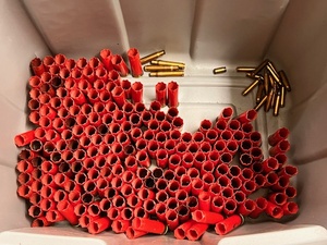 lot 358 image: Huge 12 Gauge Reloader Shotgun Shell Lot