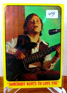 lot 49 image: 1971 Topps Partridge Family Series 1-Somebody Wants to Love You #51