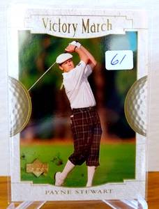 lot 61 image: Payne Stewart 2001 Upper Deck Victory March Golf #275