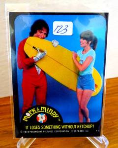 lot 123 image: VINTAGE 1978 Topps Mork & Mindy Stickers It loses something without ketchup #1