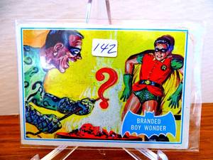 lot 142 image: VINTAGE ORIGINAL 1966 Topps BATMAN Blue Bat #4B Branded Boy Wonder $$
