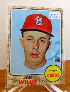 lot 255 image: 1968 Topps Set-Break # 68 Ron Willis  $$