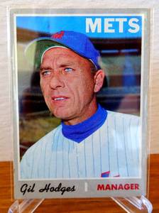 lot 465 image: 1970 Topps Gil Hodges New York Mets #394