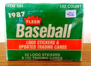 lot 426 image: 1987 Fleer Baseball Update SET 132 Card 87 McGwire Maddux FACTORY SEALED $$$
