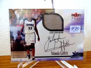 lot 439 image: 2001 Fleer Feel The Game Yolanda Griffith Patch (GAME WORN)