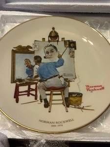 lot 232 image: GORMAN Norman Rockwell 1894-1978 TRIPLE SELF PORTRAIT  SATURDAY EVENING POST COVER  FEBRUARY 13, 1960 Gorham Collectors China plate