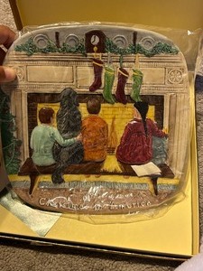 lot 237 image: Christmas Around the World, Christmas in America #5848 Royal Doulton group new in original box