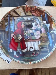 lot 244 image: Little Red Riding Hood #7961E By Karen Britchett  - KNOWLES