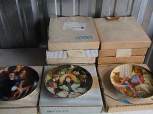 lot 67 image: Lot of collectors plates qty 11 - RECO   PLATES & Gone with the Wind 1988 and 1989 by W L GEORGE