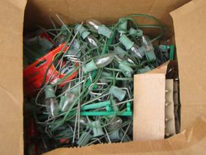 lot 84 image: Christmas lights