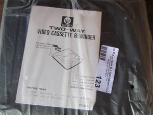 lot 123 image: two way video cassette rewinder