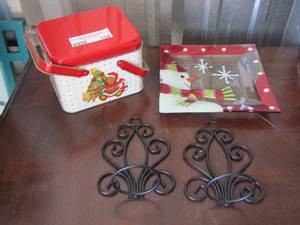 lot 138 image: 2 black metal candle holders, Christmas tin, Christmas plate