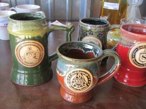 lot 141 image: qty 4 Scarborough coffee cups