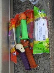 lot 21 image: PEZ   Candy dispensers  New and Preowned
