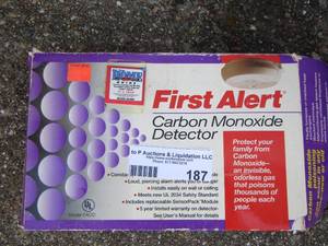 lot 187 image: first alert carbon dioxide detector