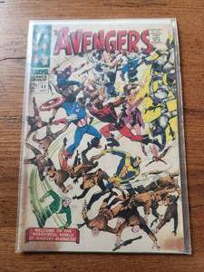 lot 3 image: Marvel Comics - 12 cent - The Avengers - 44