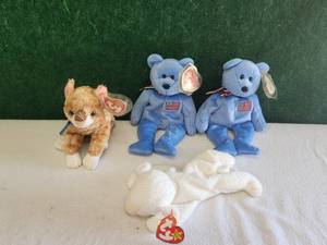 lot 55 image: Selection of TY beanie babies