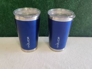 lot 71 image: Selection of 2 never used Reduce insulated tumbler cups
