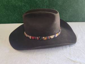 lot 75 image: Cowboy Hat by Resistol - 7 18