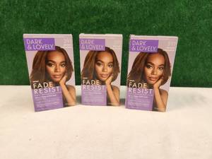 lot 205 image: Selection of 3 Dark & Lovely #391 Brown Cinnamon hair color kits