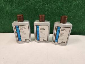 lot 207 image: Selection of 3 Greaseless liquid gel daily lotion moisturizer by Duke