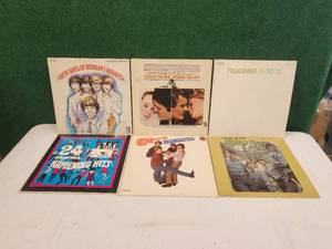 lot 222 image: Selection of vintage LP albums