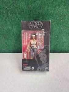 lot 242 image: Star Wars The Black Series -Jannah action figure