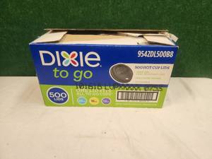 lot 264 image: Box of Dixie to go lids and stir sticks