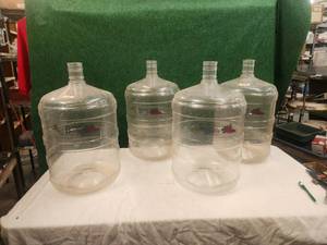 lot 280 image: Selection of 4 plastic carboys