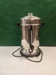lot 346 image: Hot beverage container - coffee maker