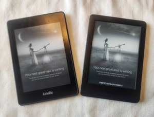 lot 40 image: Selection of 2 Kindles - loaded with books
