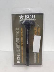 lot 168 image: BCM Gunfighter 556 Charging Handle   Mod 4B Medium Latch